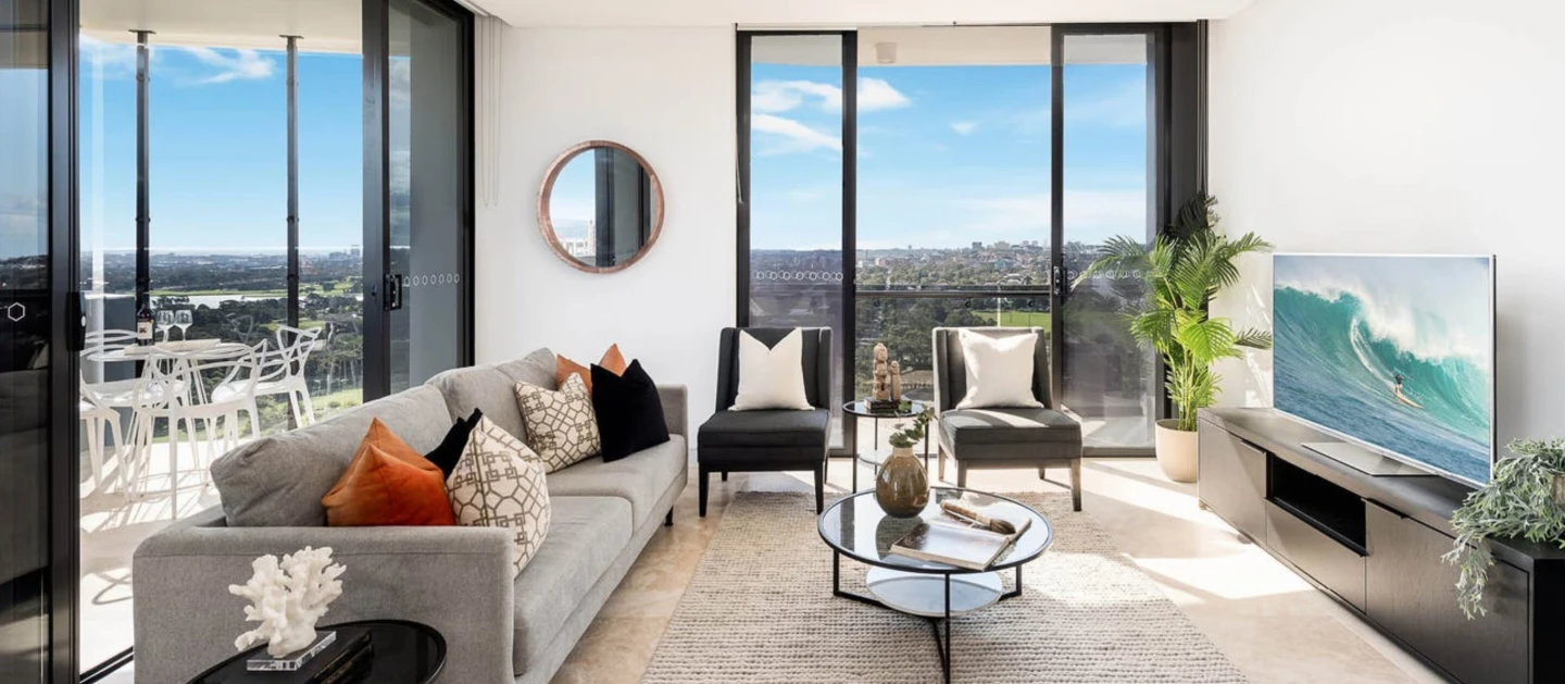 Uccello – Pagewood Centro 4